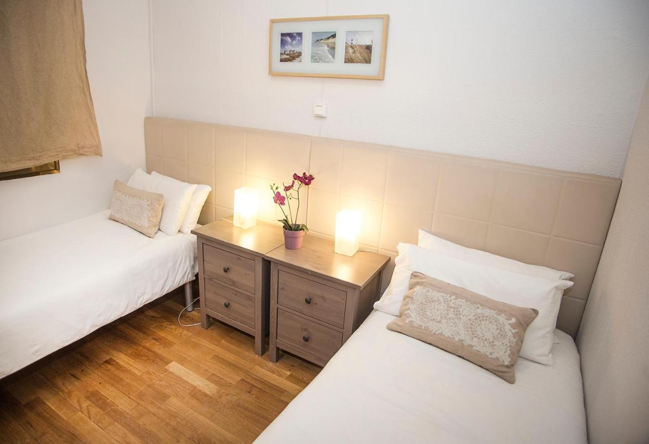 Mai & Maud Ronda Apartment Barselona Dış mekan fotoğraf
